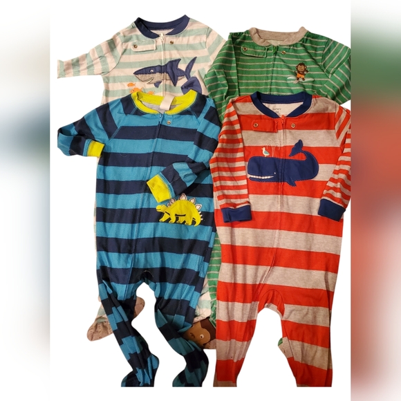 Carter's Other - Set of 4 baby bundle 24 months onesies